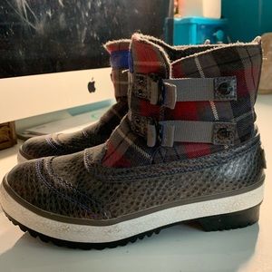 Lightly Used UGG boots